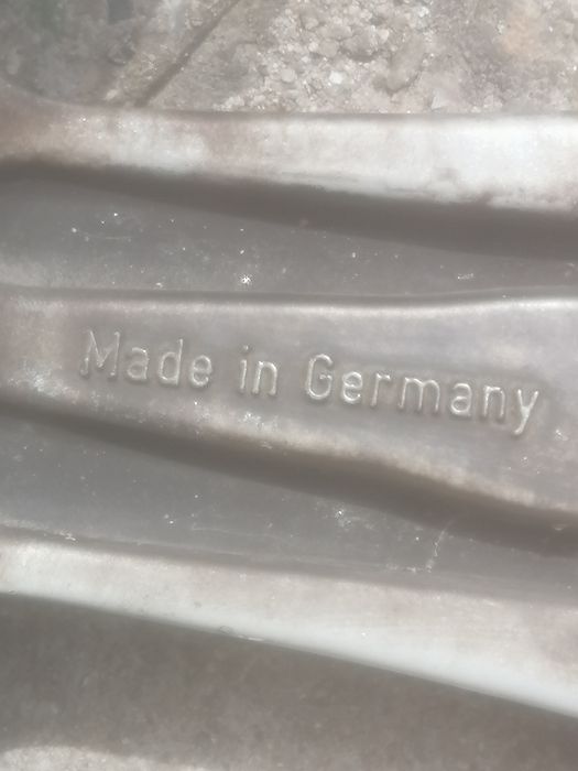 Летни гуми с джанти