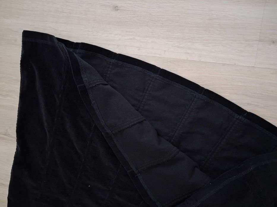 Fusta raiat neagra Reserved masura M /L