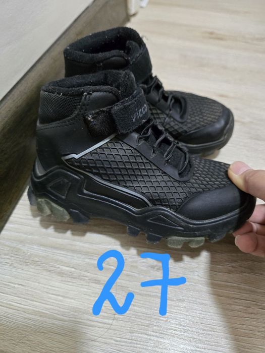 Ботинки осенние vicco 27 размер