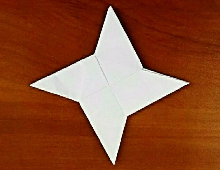 Shuriken Origami Din Hârtie
