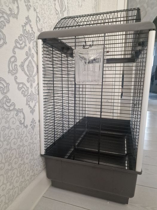 Большая клетка для попугай, птиц