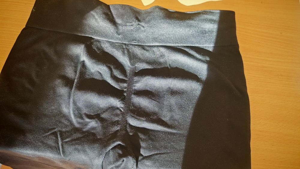 безшевен клин дамски черен с scrunch bum ефект