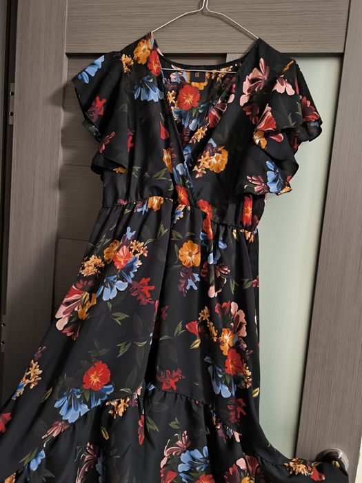 Rochie cu flori material fin