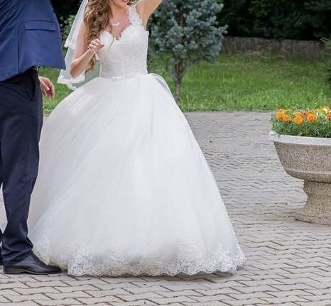 Rochie mireasa potrivita pentru S