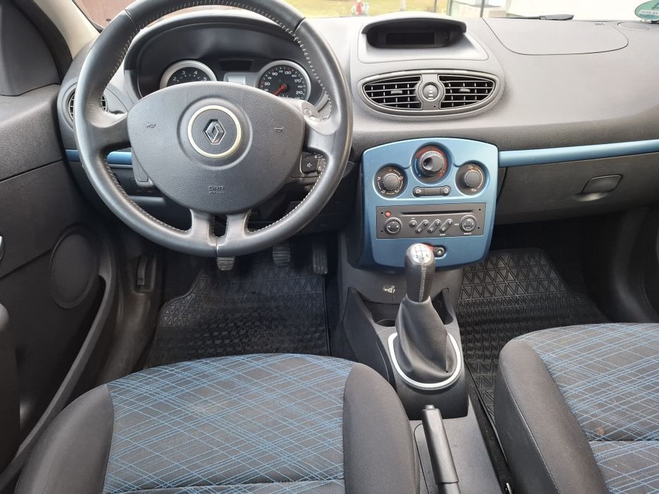 Renault Clio 1.2 benzina 75CP