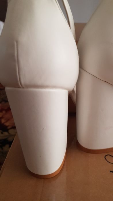 Sandale dama, marimea 40