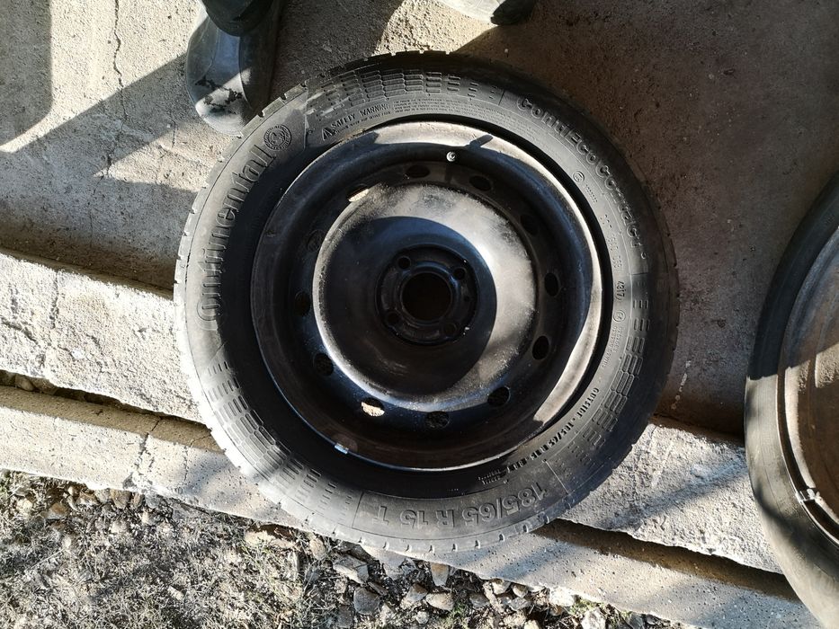 Jenți originale +anvelope continental 185/65 /R15