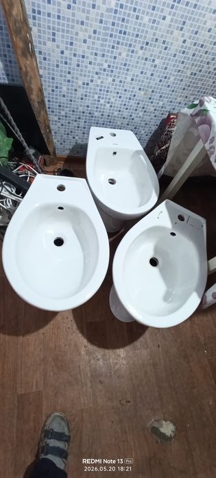 Продам биде новое