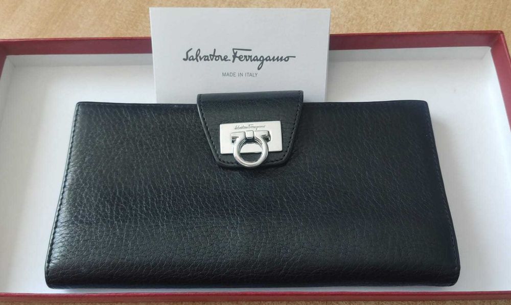 Кошелек Salvatore Ferragamo