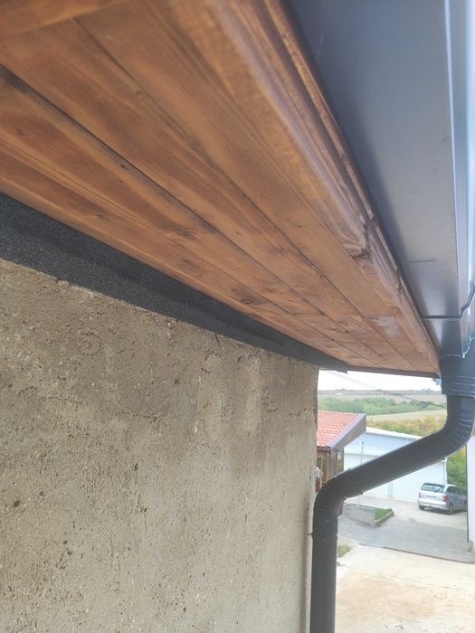 Дървени навеси, гаражни конструкции, перголи и други