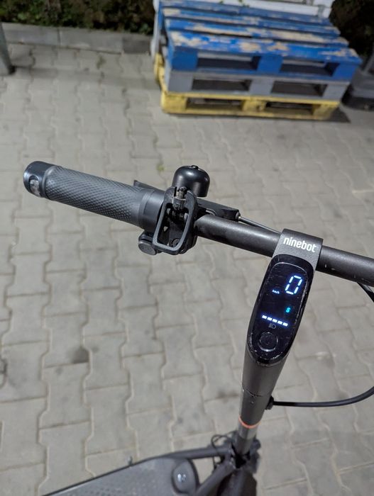 Trotineta Electrica Ninebot KickScooter F2