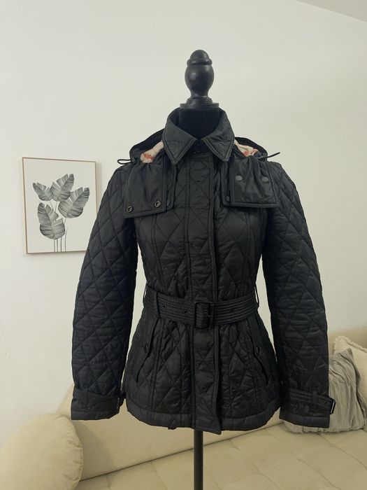 Оригинално BURBERRY Черно Яке