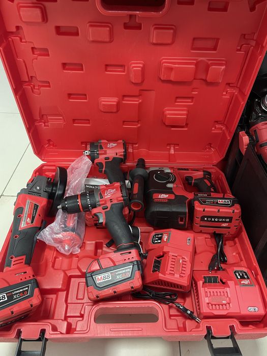 Инструменты, шуруповерт, перфоратор, болгарка