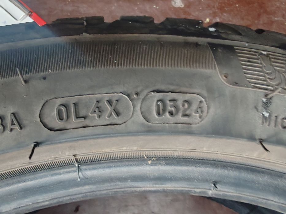 225 45 17. Michelin. An 2024.