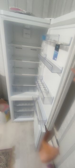 Продам холодильник Беко