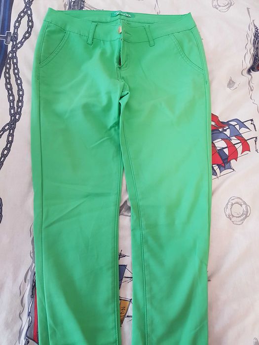 Панталон жена неносен