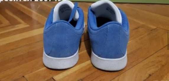 Маратонки адидас