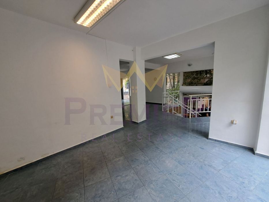 Дава се под наем Магазин в Варна, Център - 85 кв.м за 816 € - Снимка #3