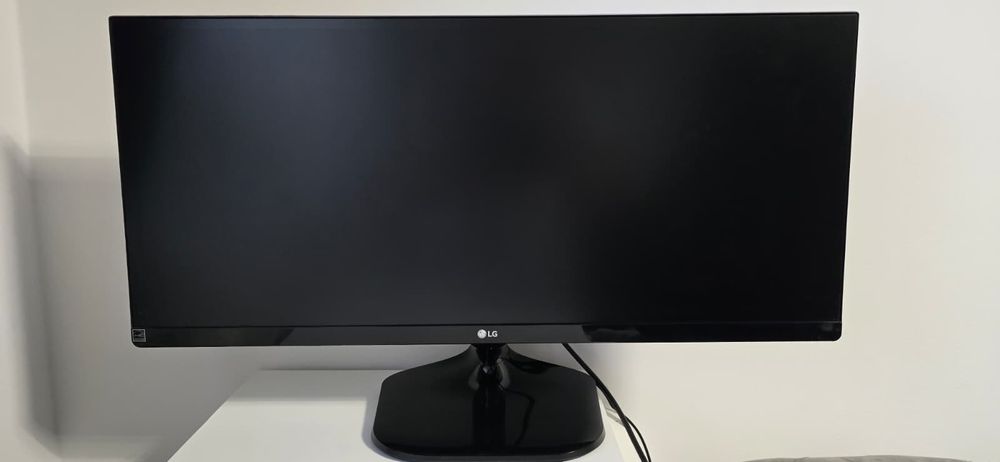 Monitor LG 29" ultra wide