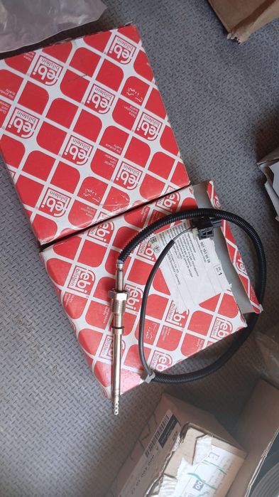 Arcuri spate,2 etrieri spate mercedes sprinter