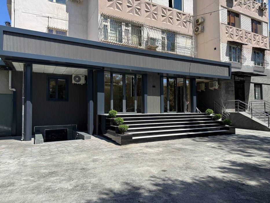 Коммерческое помещение 160 м² с новым ремонтом — Айбек