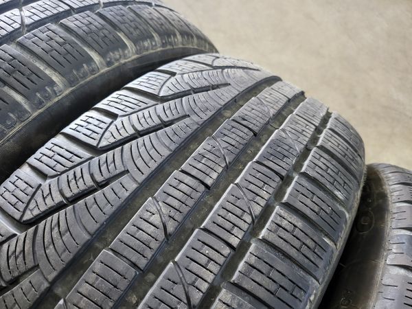 235/50/19 PIRELLI 4БР