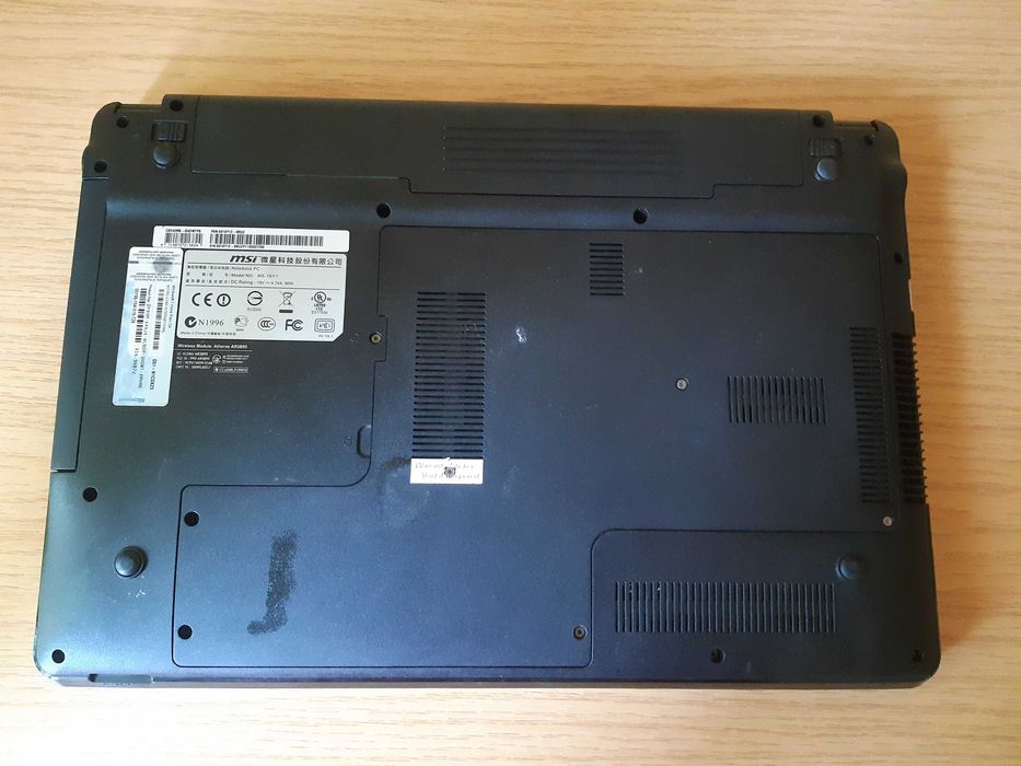 Laptop MSI ms-16y1 , i3