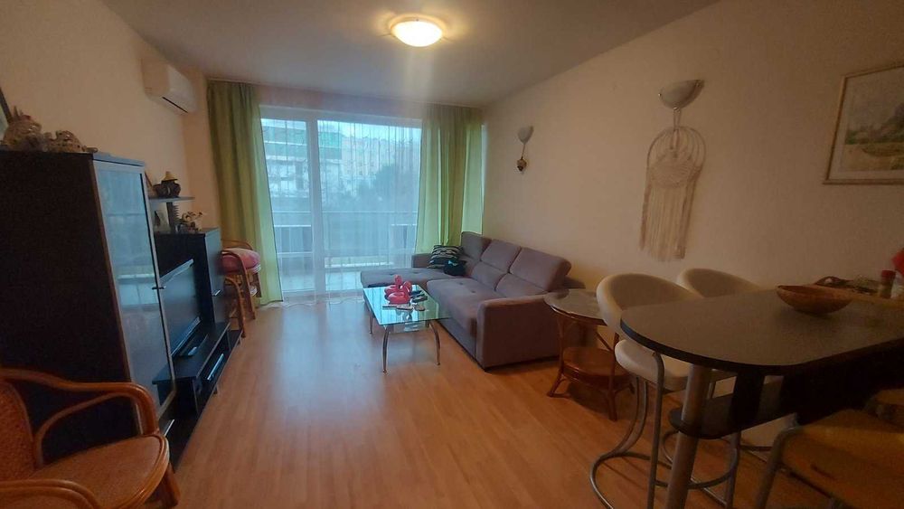 Продава се Двустаен апартамент в к.к. Слънчев бряг - 64 кв.м за 582 €/кв.м - Снимка #1