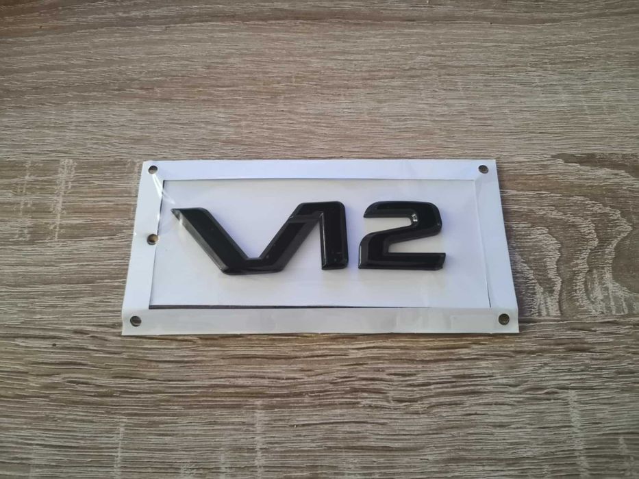 черна емблема Mercedes V12 стар фонт