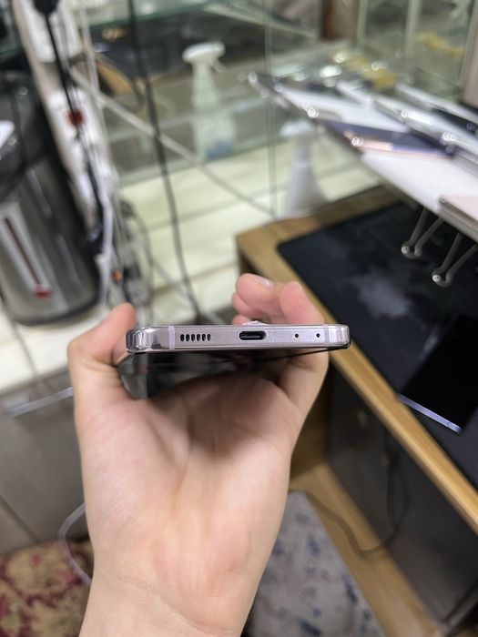 Samsung Z flip5 5G