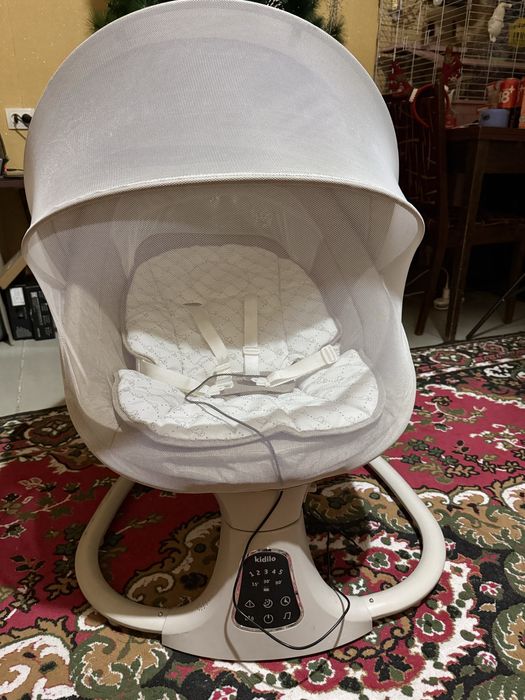 Детская электронная качеля