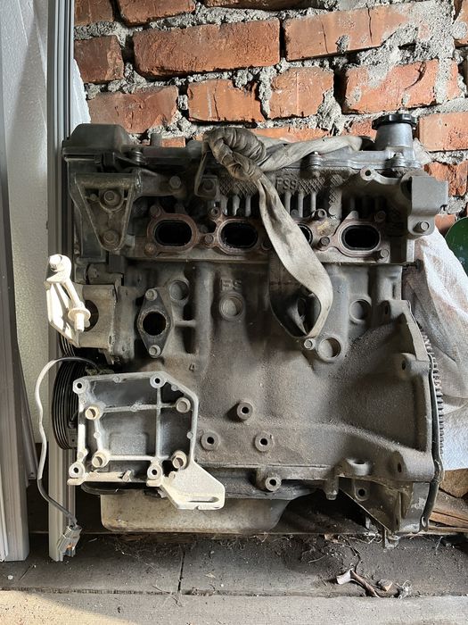 Продам двигатель Mazda 626/MPV 2.0