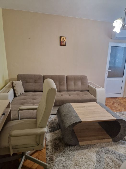 Двустаен апартамент