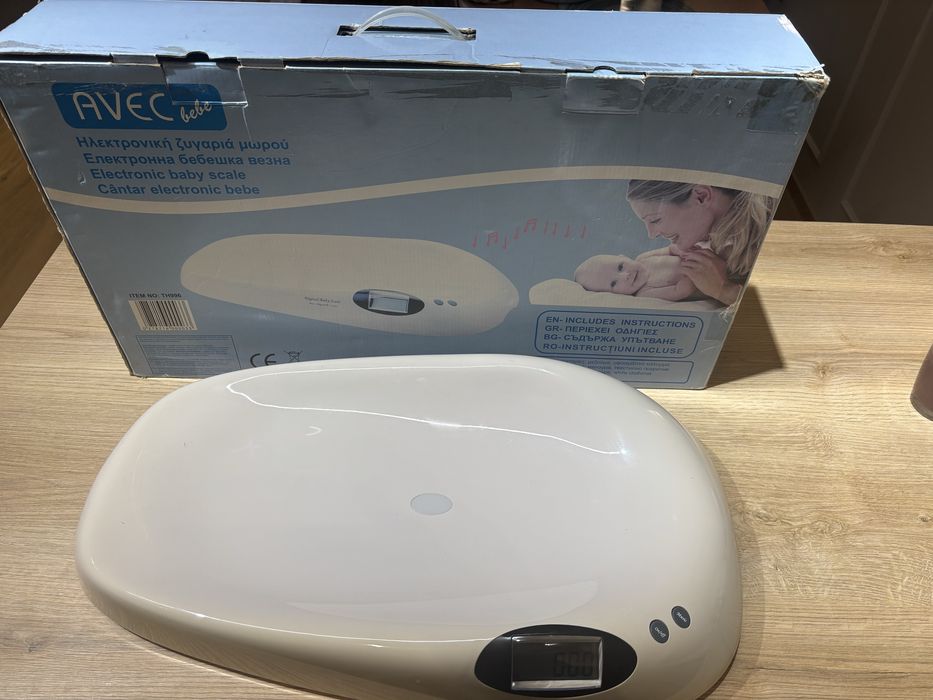 Електронна музикална бебешка везна Avec
