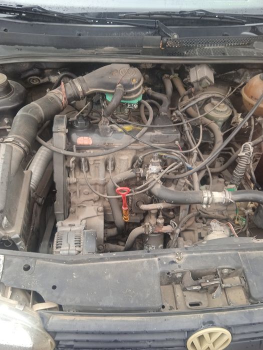 Продам машину Volkswagen Golf 3