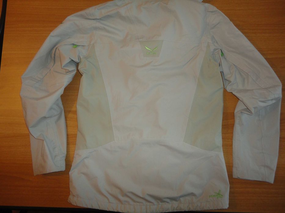 Salewa/S/оригинално дамско яке