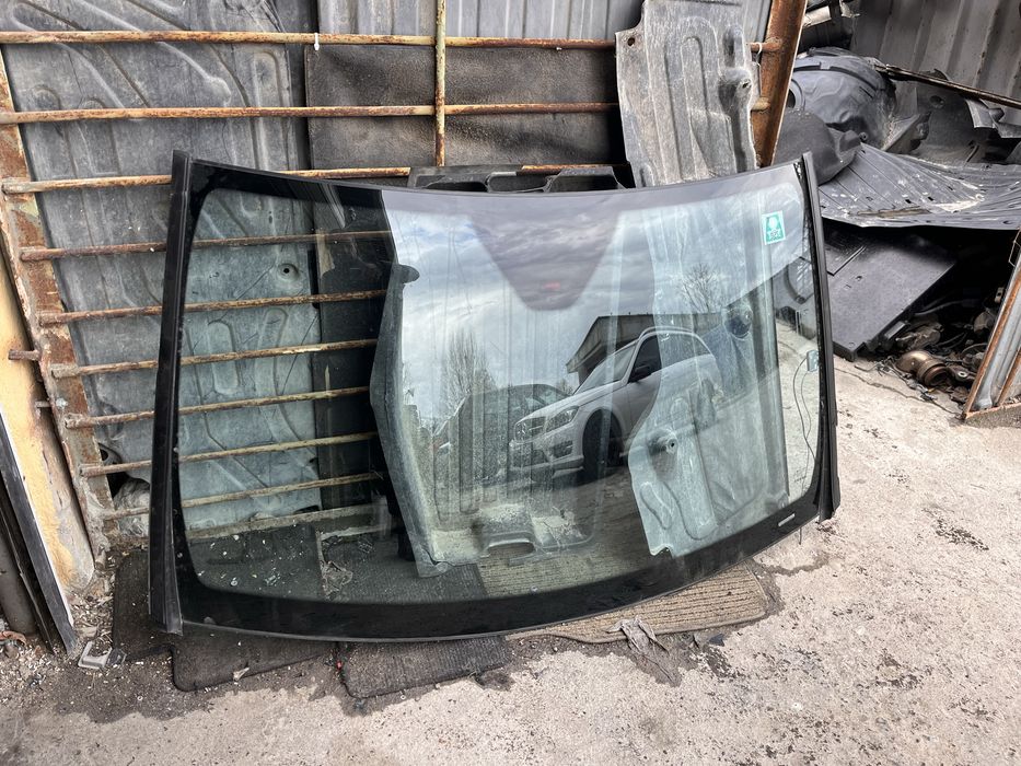Оригинално предно стъкло Mercedes ML W164