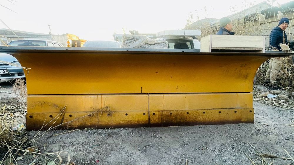 Продаётся отвал/отвал на погрузчик