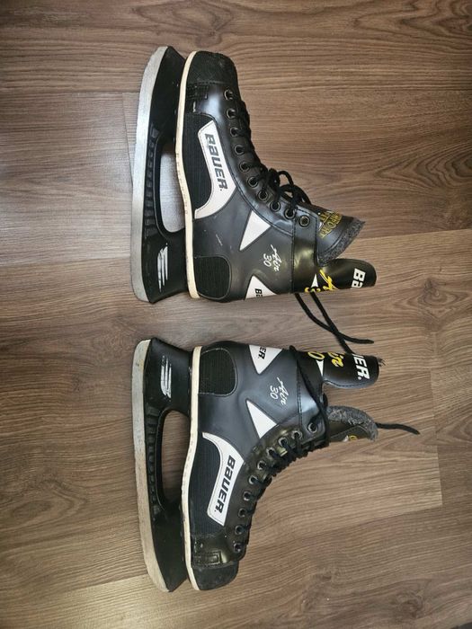 Кънки за лед Bauer 42