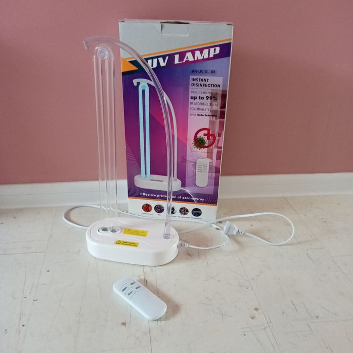 Бактерицидна UV лампа за стерилизация на помещения от вируси