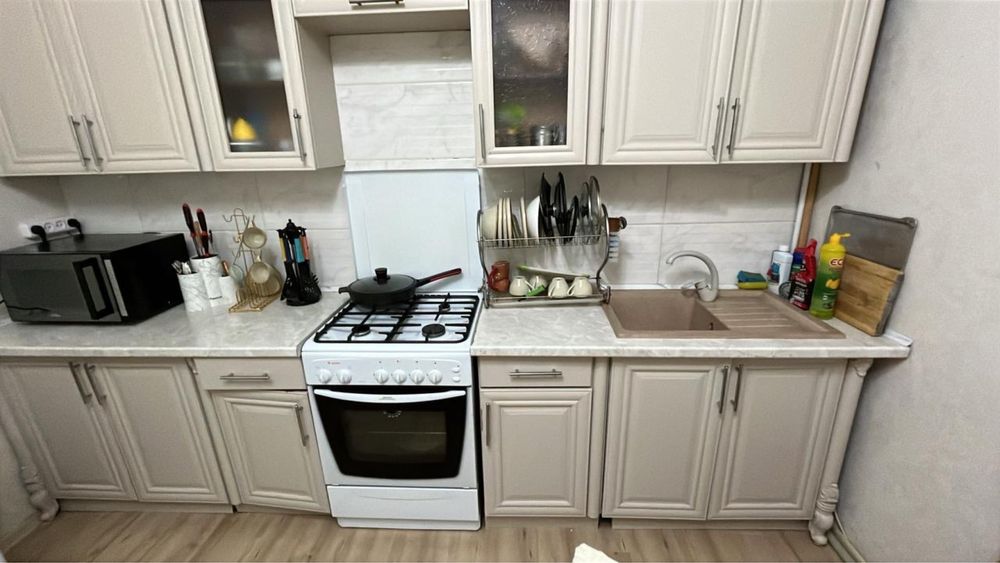 Продам кухонный гарнитур