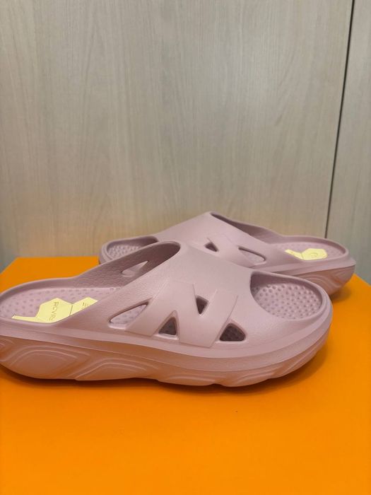 Мужские шлепанцы New Balance