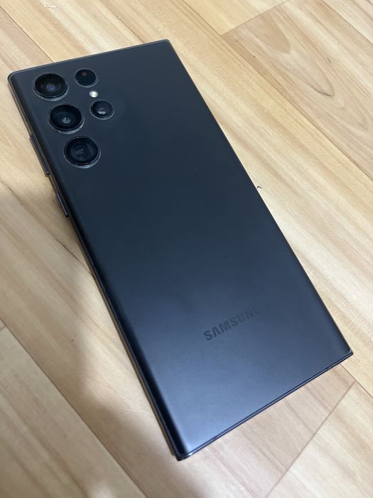 Samsung S22 ultra 5G 256гб