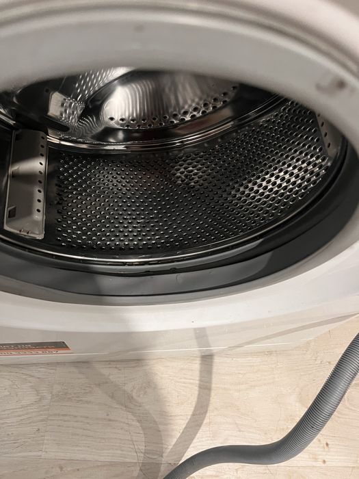 Продам стиральную машину