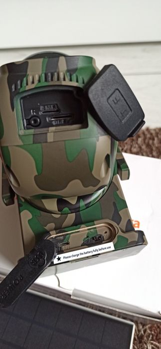 Cameră de supraveghere video rotativă 4G, cu panou solar