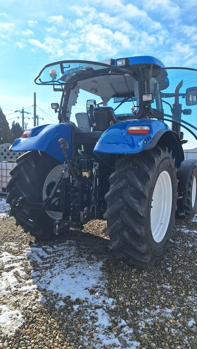 NEW HOLLAND T6030  cu Incarcator frontal  141 cai