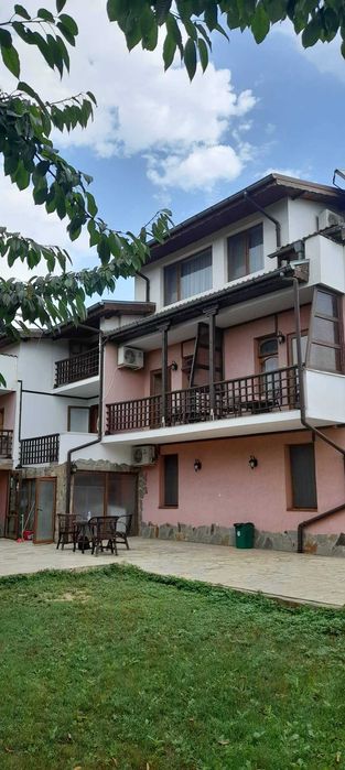 Продава се Хотел в Каварна - 1200 кв.м за 638 €/кв.м - Снимка #16