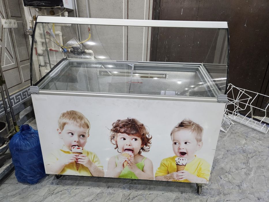 Рататсион печ ва витрина халаделник