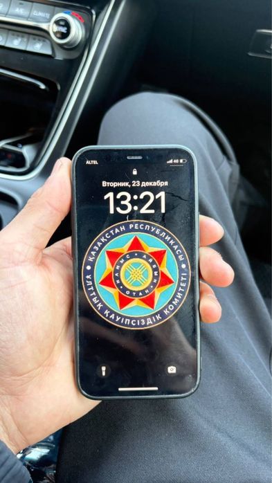 Айфон 12 мини срочно