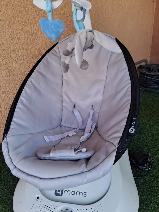 Leagan electric 4Moms RockaRoo Classic Grey